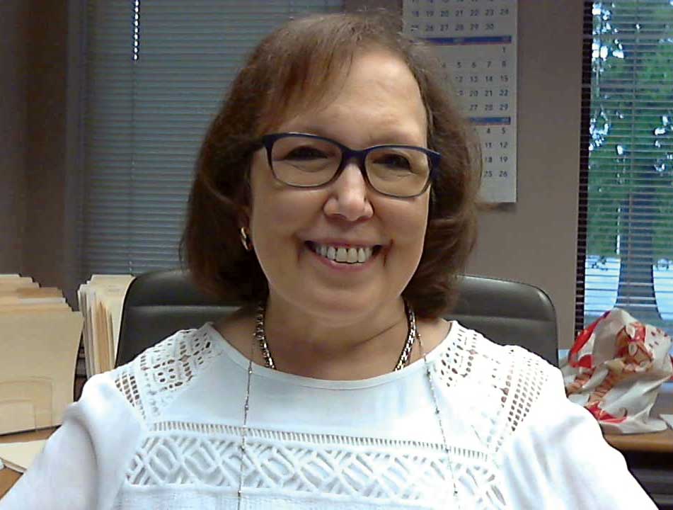 Headshot of Susan Sommer Klapkin ’76