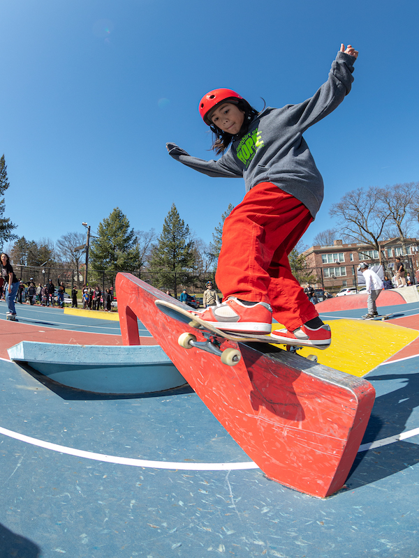 girl skater