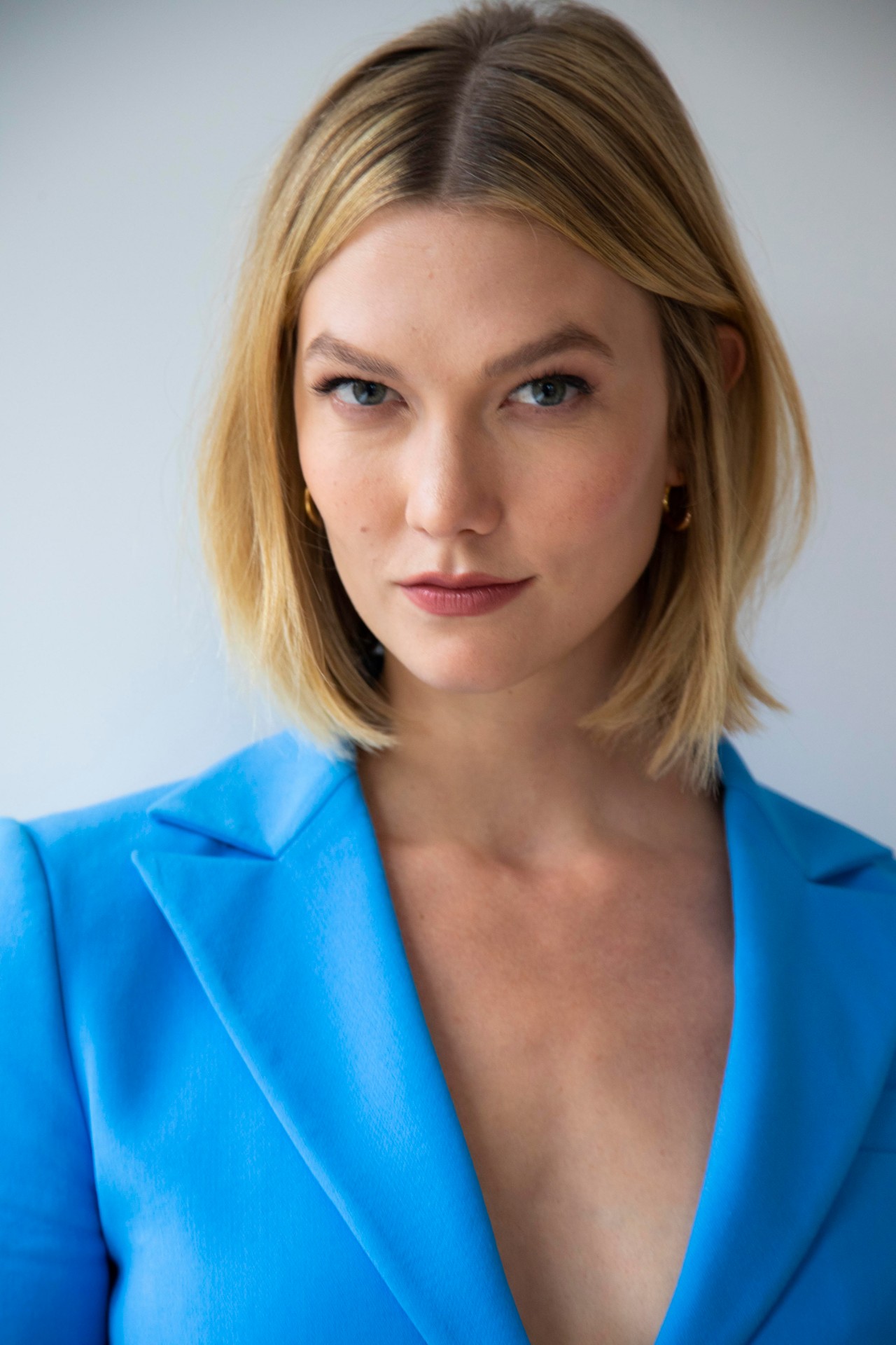 Karlie Kloss headshot