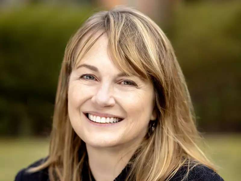 Headshot of Laura A. Rosenbury