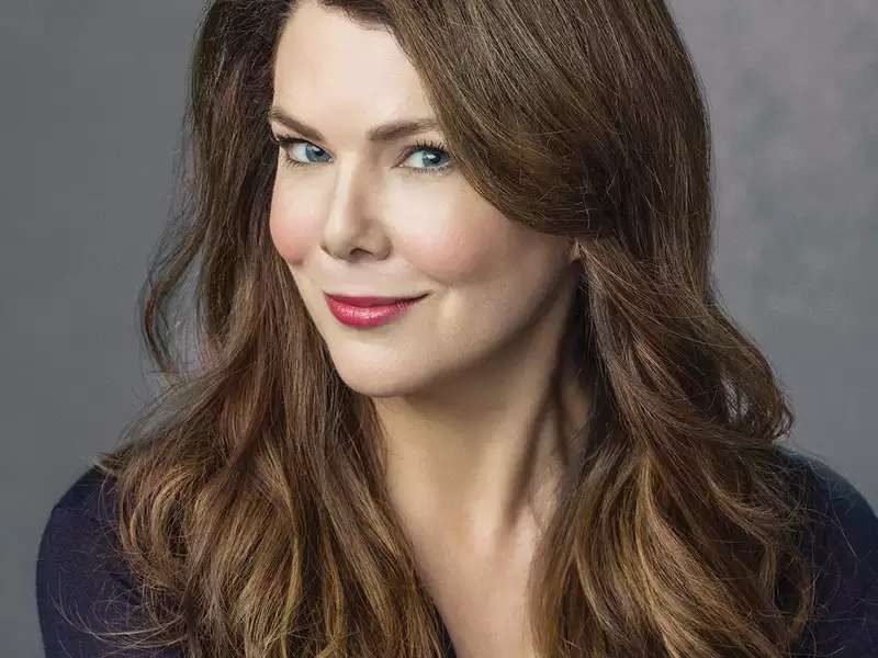 Lauren Graham By Joepugliesi.jpg